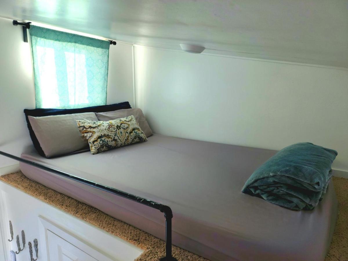 Tiny Home Hot Tub Colorado City Esterno foto