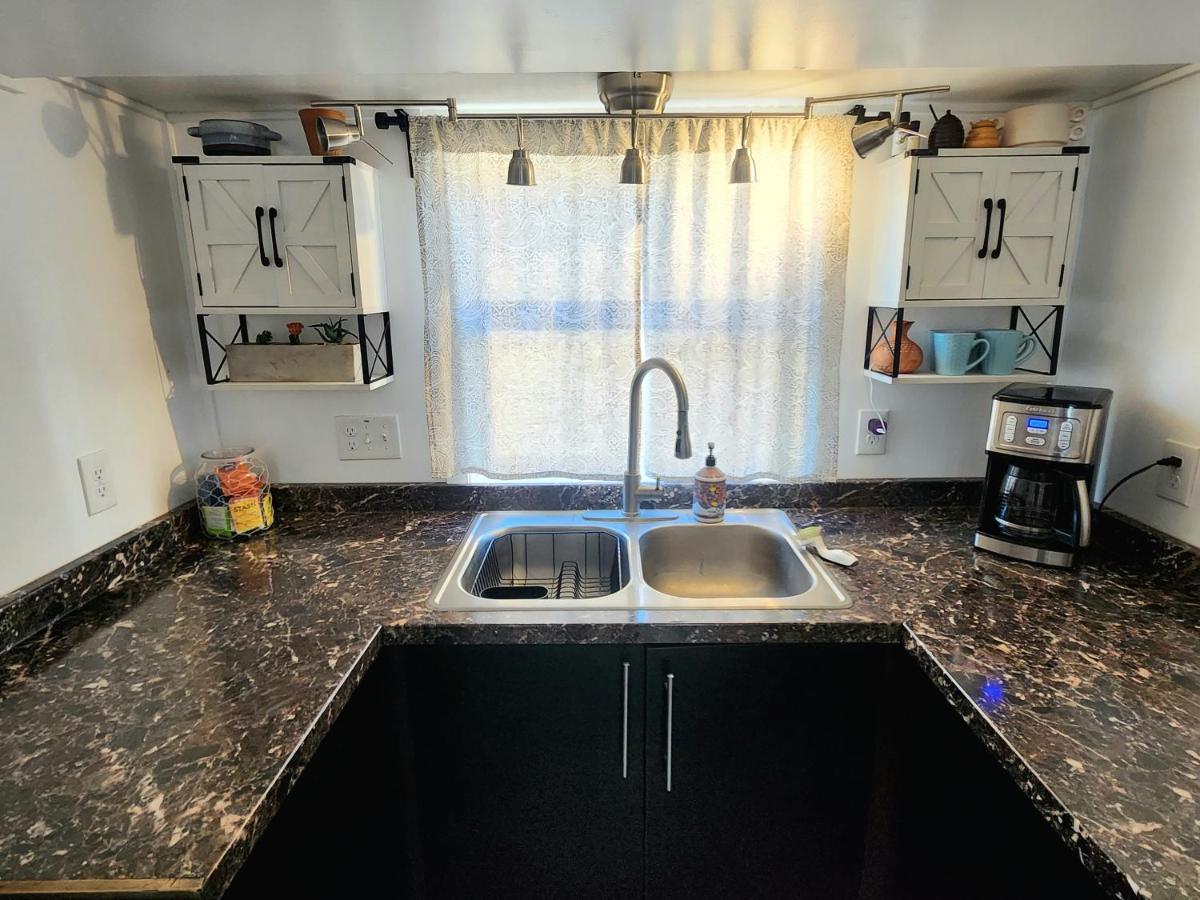 Tiny Home Hot Tub Colorado City Esterno foto